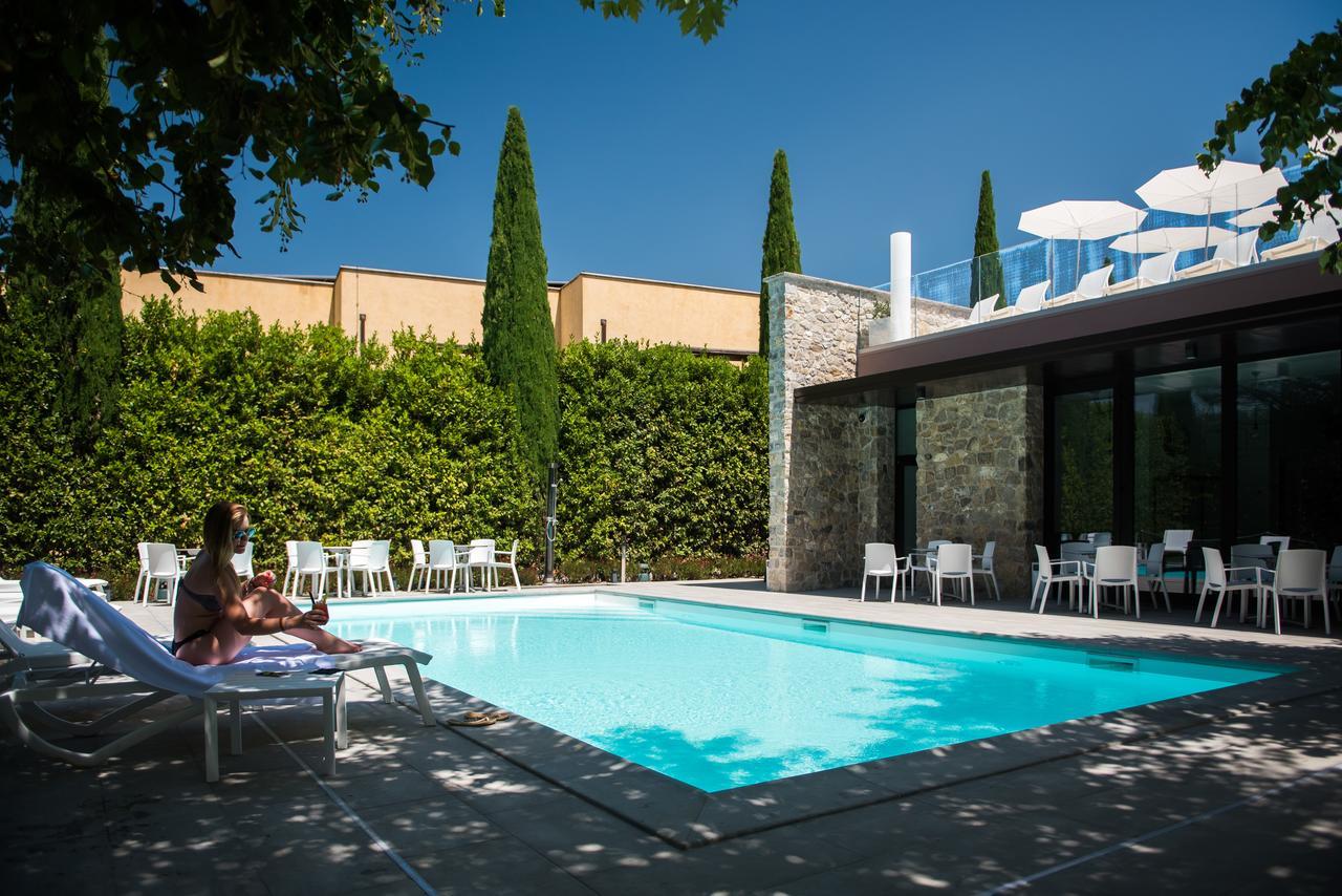 Isola Verde Resort 拉戈堡 外观 照片